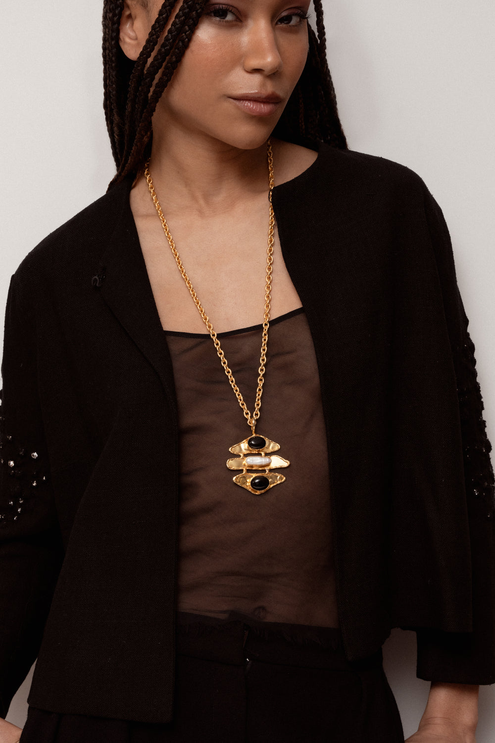 Collier "Brutalist"