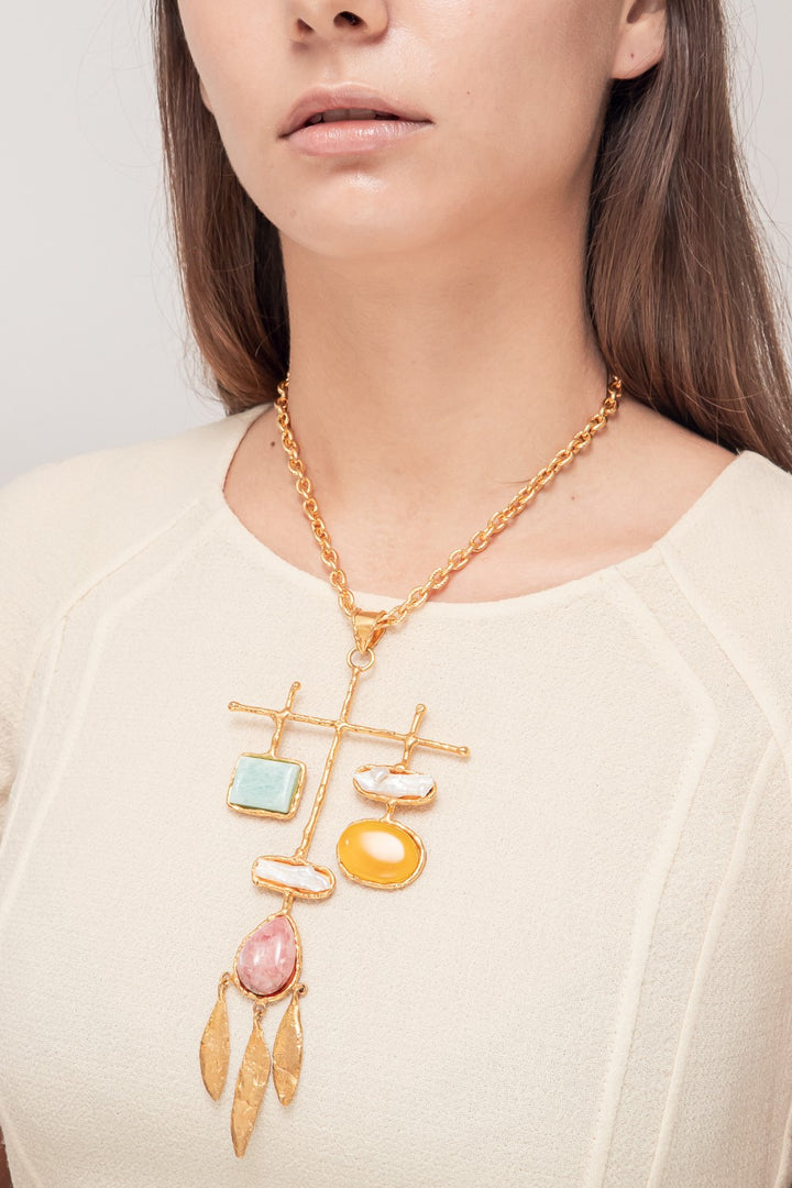 Collier Artsy